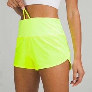 Lululemon Speed Up High-Rise Lined Short 2.5"
Highlight Yellow
